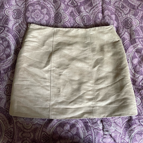 GAP skirt - Picture 4 of 5